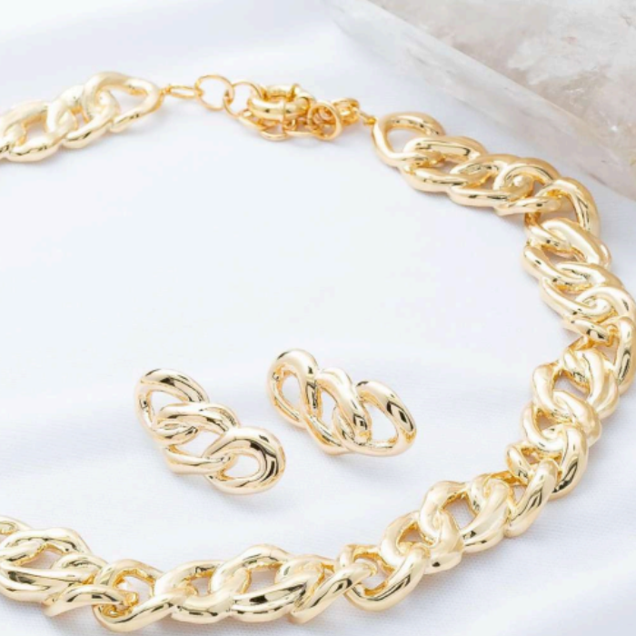 Conjunto Elo Entrelaçado Brinco e colar dourado