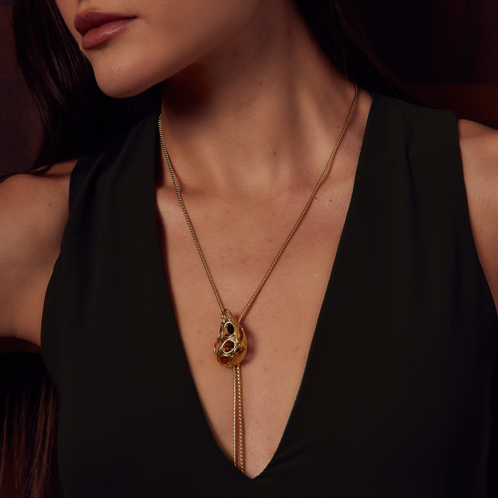 Colar Gravata com Pingente Orgânico Banhado a Ouro 18K