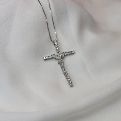 Colar crucifixo cravejada ródio