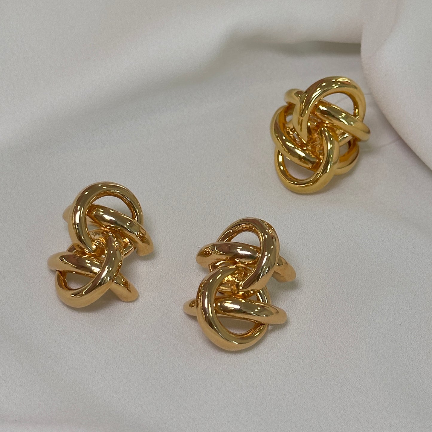 Anel elos bold dourado