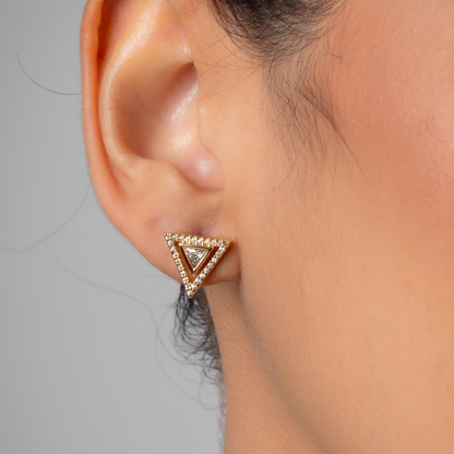 Conjunto Triangulo Vazado cravejado zircônias minimalista