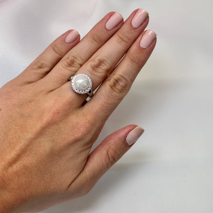 Anel ródio, cravejado com peróla