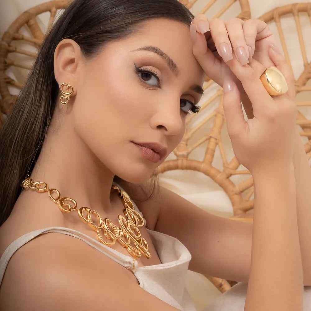 Brinco Enrrole Feminino Dourado